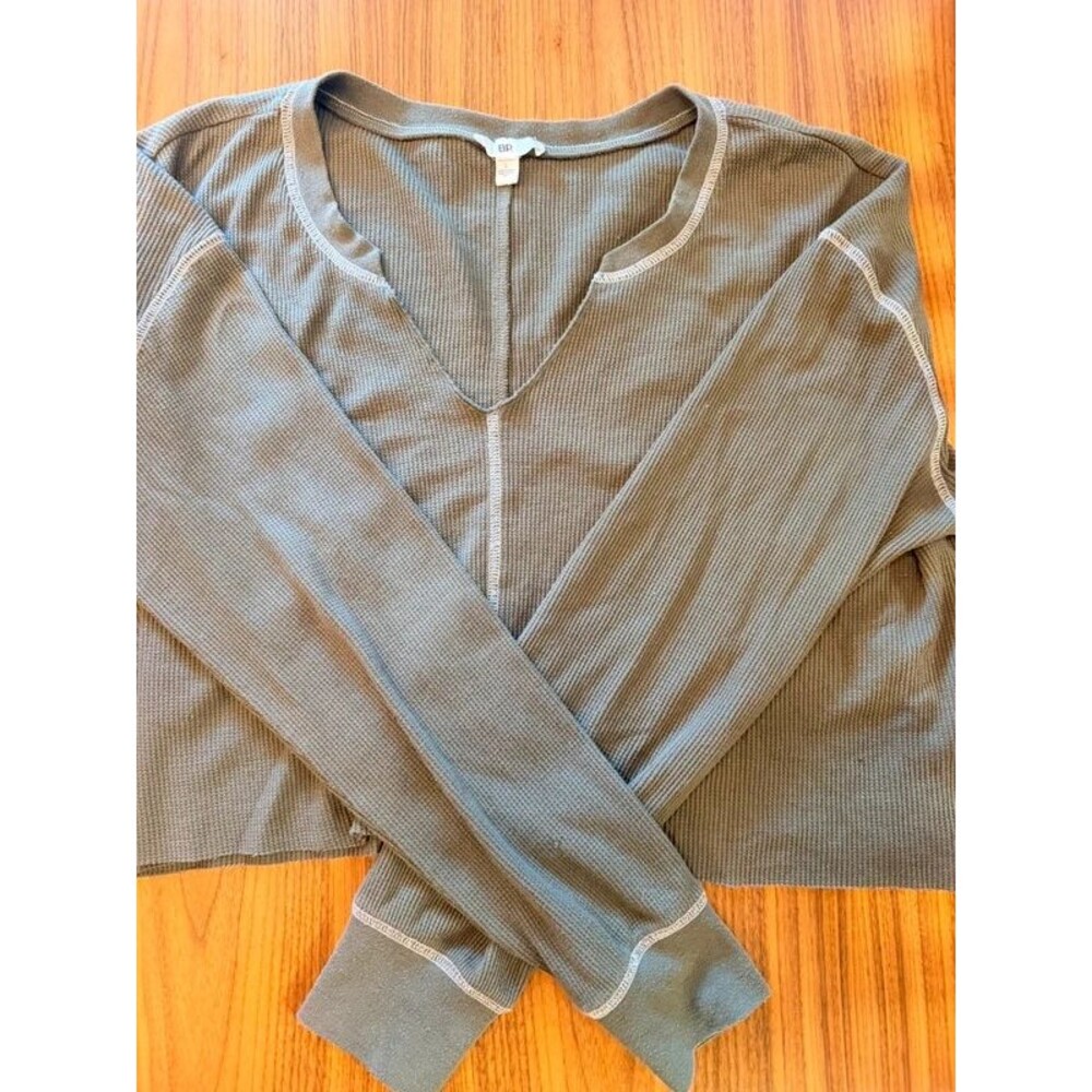 BP Cropped Long sleeve Top